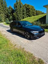 BMW 540i xDrive Touring M-Performance HUD el. AHK - BMW 540 in Augsburg