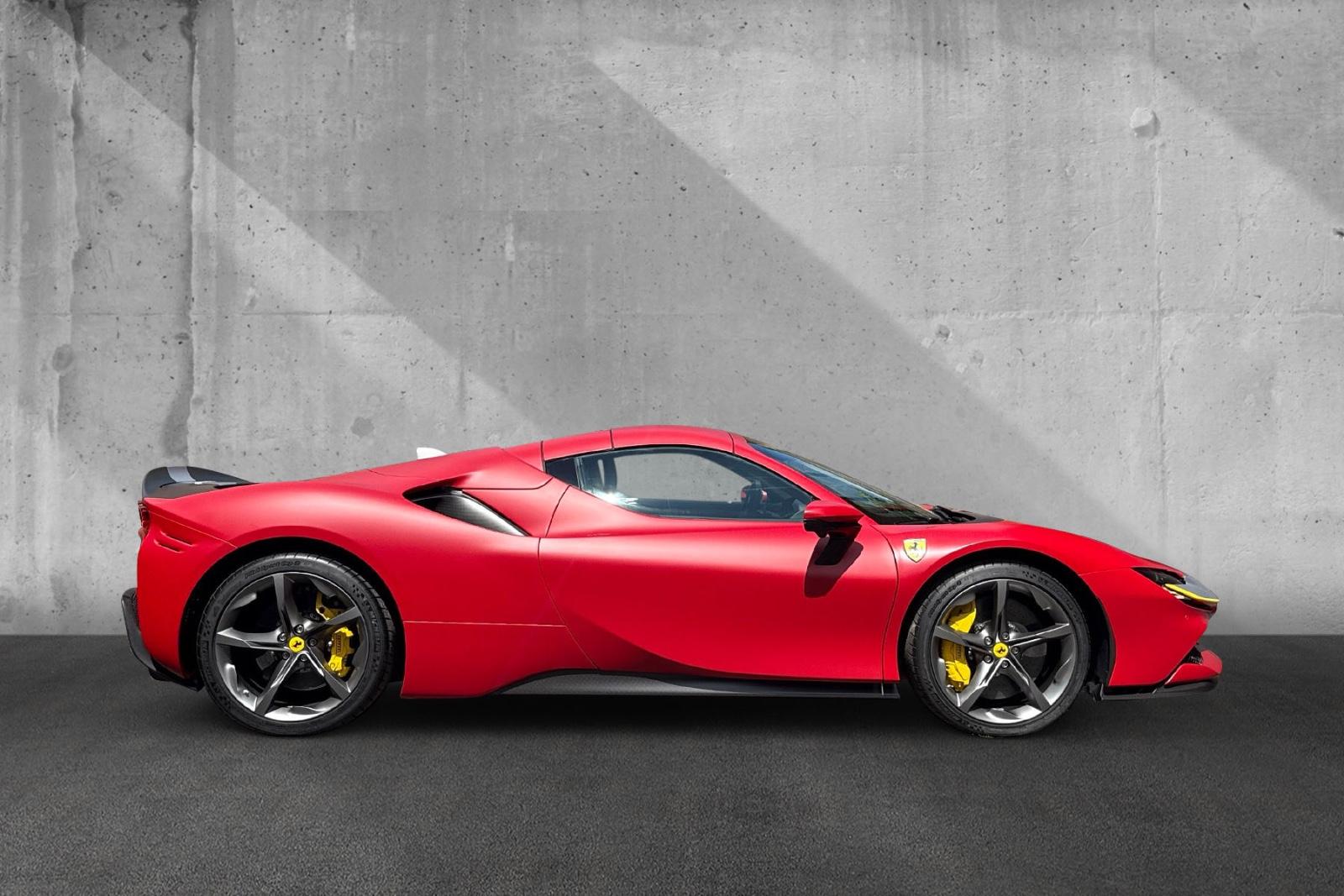 Ferrari SF90 Spider*Assetto Fiorano*F1 Opaco*Full*New