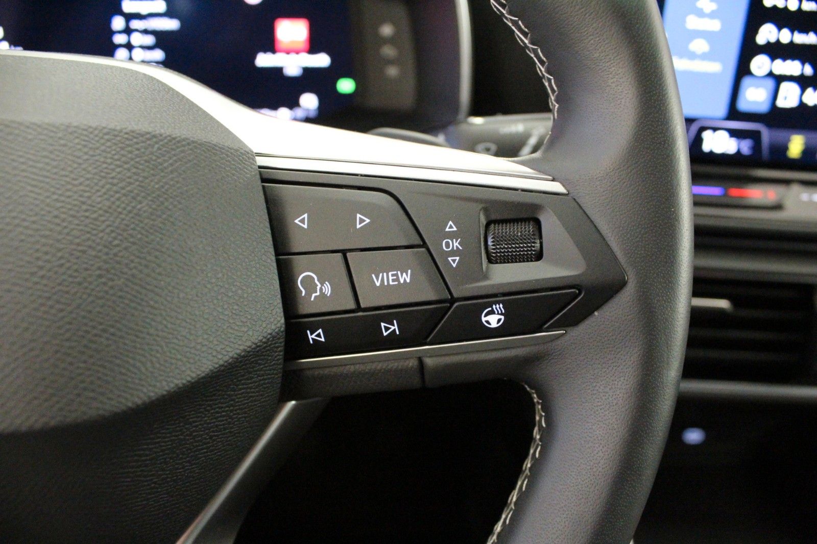 Fahrzeugabbildung SEAT Leon Sportstourer 1.5 Style DSG Automatik