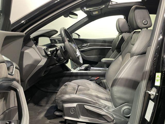 AUDI E-TRON SPORTBACK - 50 S LINE - 313 CV - PANORAMIQUE - HAYON ÉLECTRIQUE - TOIT OUVRANT