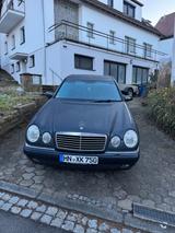 Mercedes-Benz E 320 AVANTGARDE Avantgarde - gebrauchte Mercedes-Benz E 320 aus dem Jahr 1996
