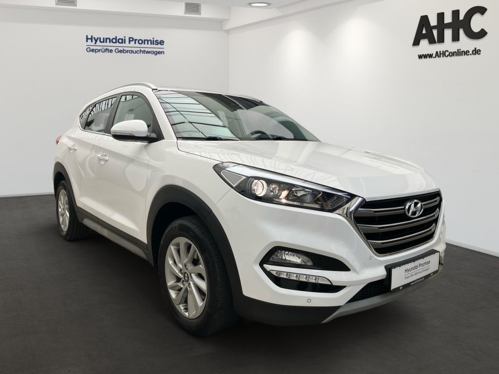 Fahrzeugabbildung Hyundai Tucson 1.6 Trend 2WD 2xKlima 4xSHZ Facelift Kam.