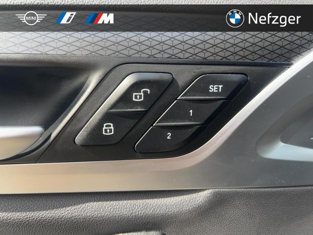 BMW X3 M40 i Laser AHK Pano HUD Standheizung HiFi
