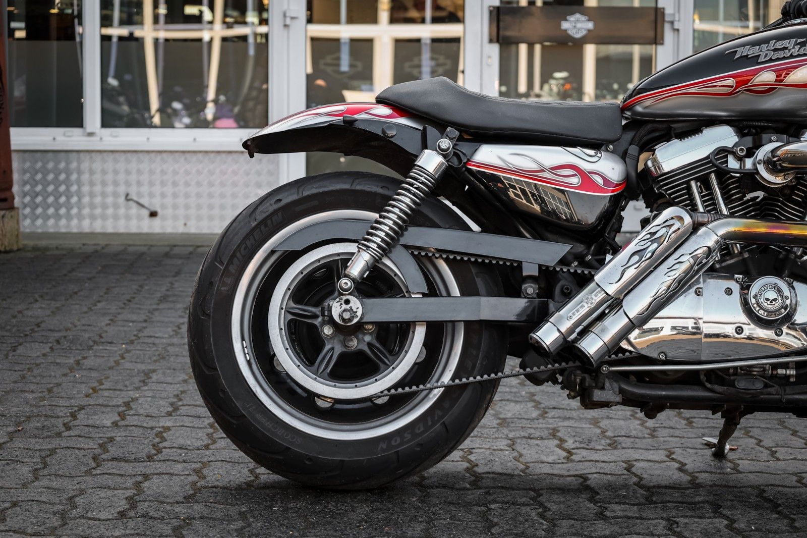 Fahrzeugabbildung Harley-Davidson XL1200L Cafe Racer Umbau -BSL 200er  Heckumbau--