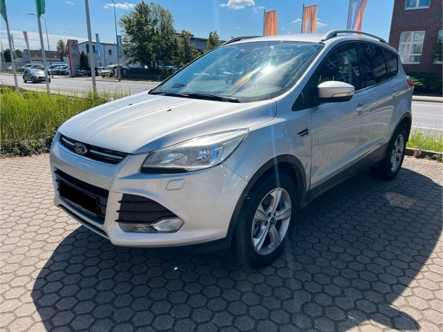 Ford Kuga 2,0 TDCi 4x4 103kW Titanium PowerShift