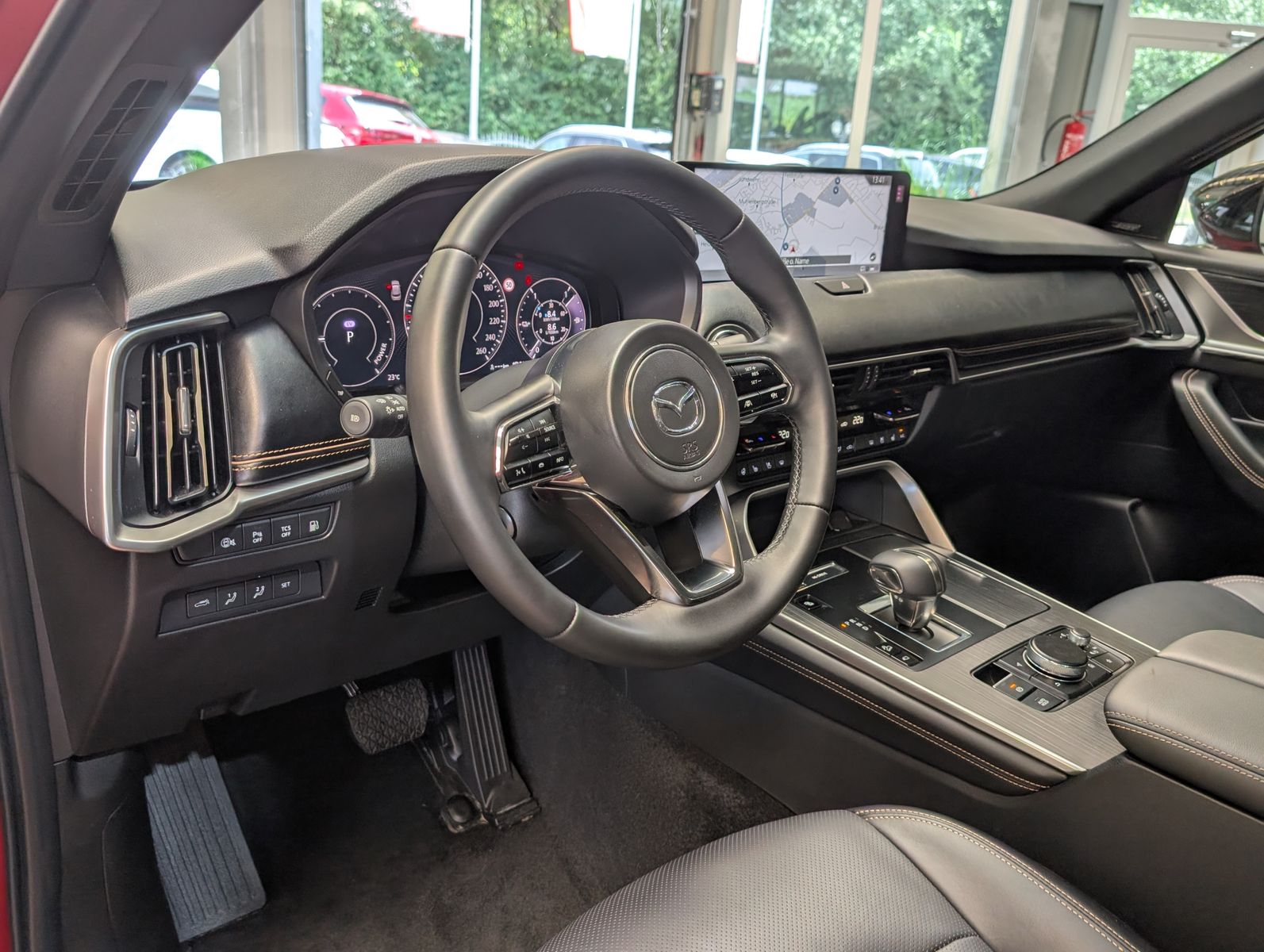 Fahrzeugabbildung Mazda CX-60 2.5L e-SKYACTIV PHEV 327 Homura+ Pano Bose
