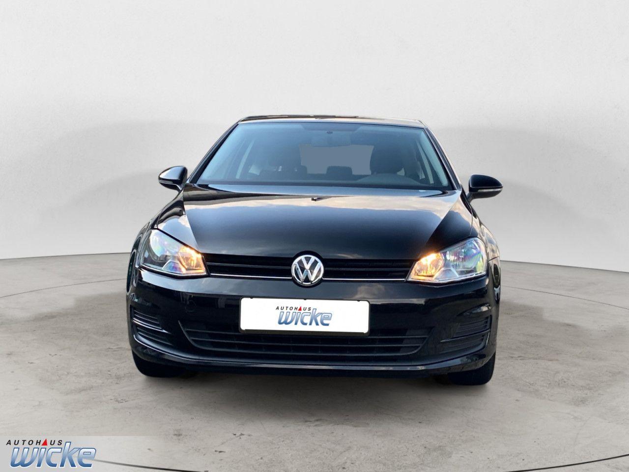 Volkswagen Golf VII 1.0 TSI Trendline KLIMA LEDERLENKRAD
