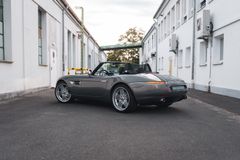 Fahrzeugabbildung BMW Z8 Roadster Alpina/Stratusgrau/Performance Paket