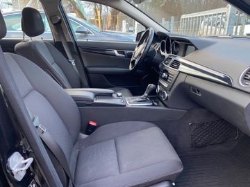 Fahrzeugabbildung Mercedes-Benz C 180 T CDI*SHZ*Navi*PDC*Tempomat*AHK*