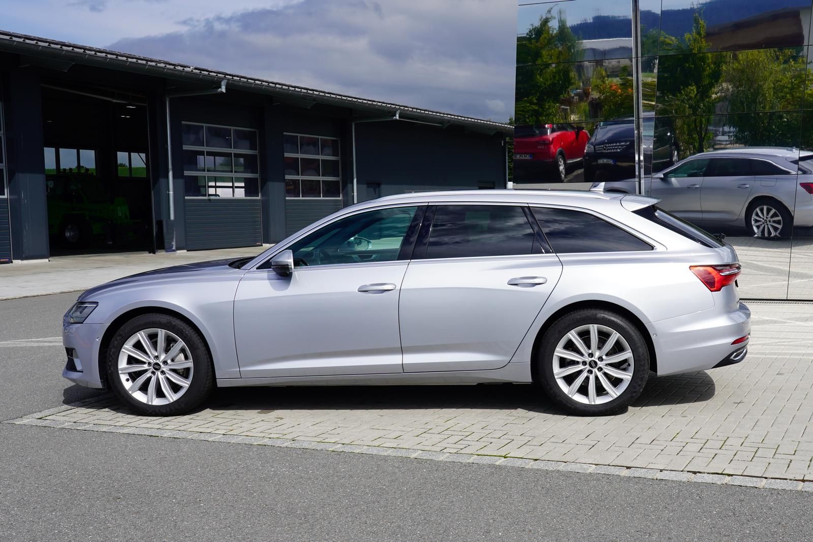 Audi A6 45 2.0 TFSI Avant Sport Leder imagem 2