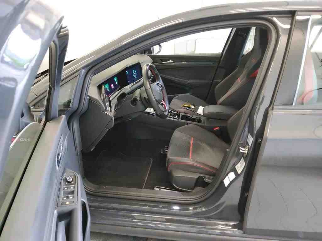 Volkswagen Golf - Bild 6