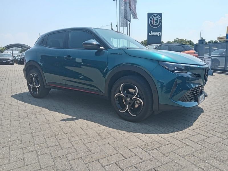Alfa Romeo Junior Ibrida 1.2 136CV Hybrid eDCT6  imagem 3