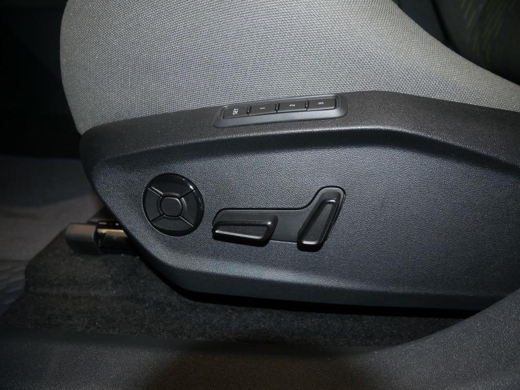 Cupra Raval VZ Edition Extreme ACC+NAVI+KAMERA+LED+SHZ