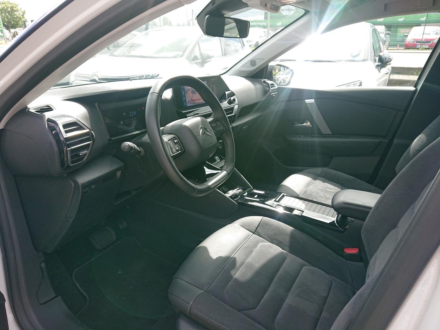 Citroën e-C4 156 e-Series SHZ Navi Kamera Apple CarPlay 