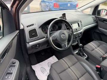 Volkswagen Sharan - 12