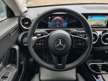 Mercedes CLA Shooting Brake - 12