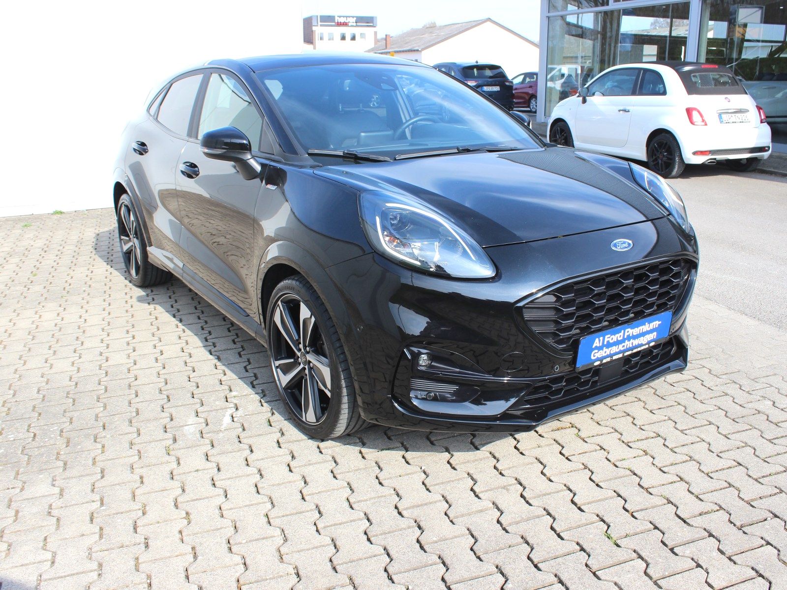 Fahrzeugabbildung Ford Puma ST-Line X 1,0 EcoBoost Mild Hybrid
