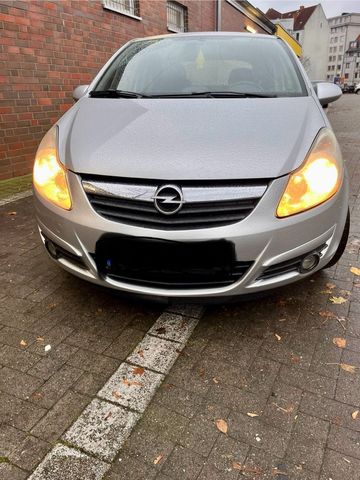 Opel Corsa 1,2.  tel. 015755537047