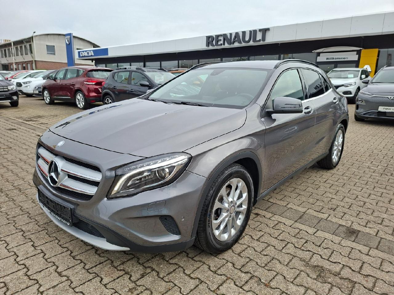 Mercedes-Benz GLA GLA 200*7G-DSG*ILS*Navi*Kamera*Klima