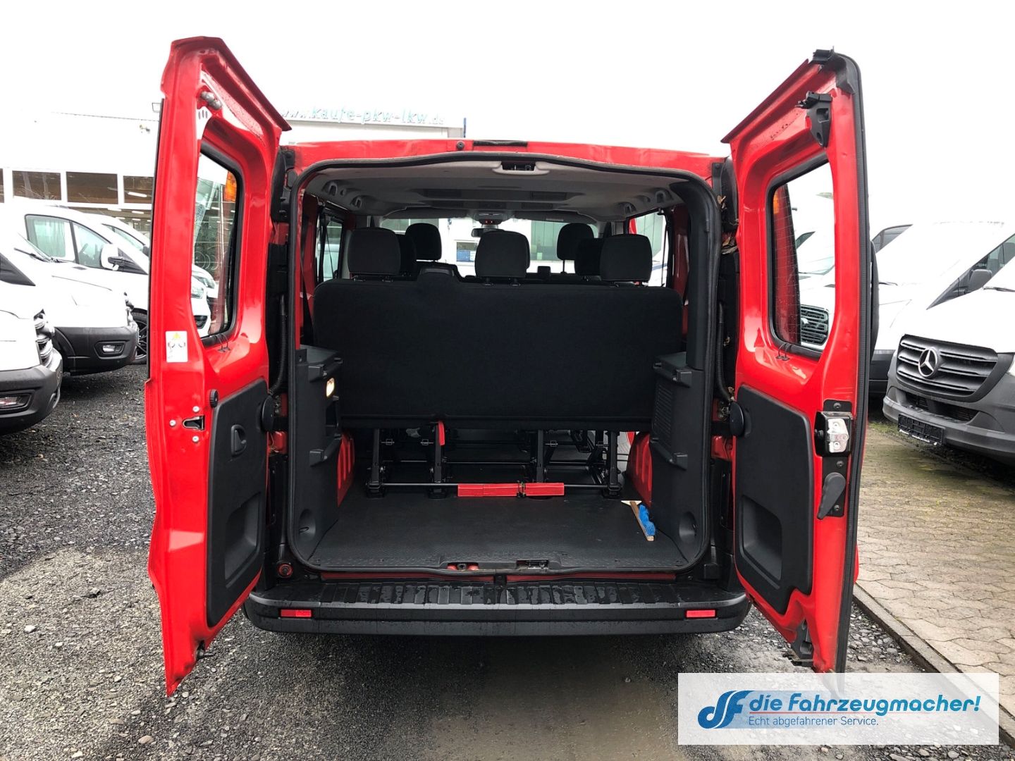 Fahrzeugabbildung Opel Vivaro B Kombi EXPORT L1H1 1.6 CDTI *G8075 KLIMA