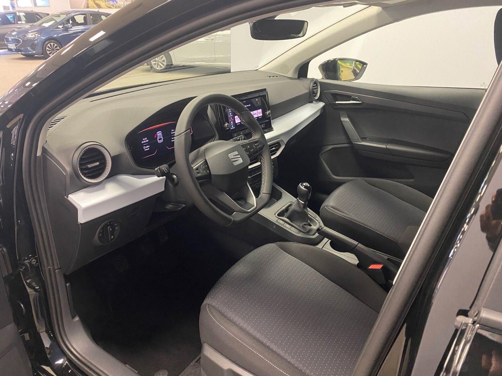 Fahrzeugabbildung SEAT Ibiza 1.0 TSI Style+5 Jah GARANTIE+KAMERA+PDC+BC