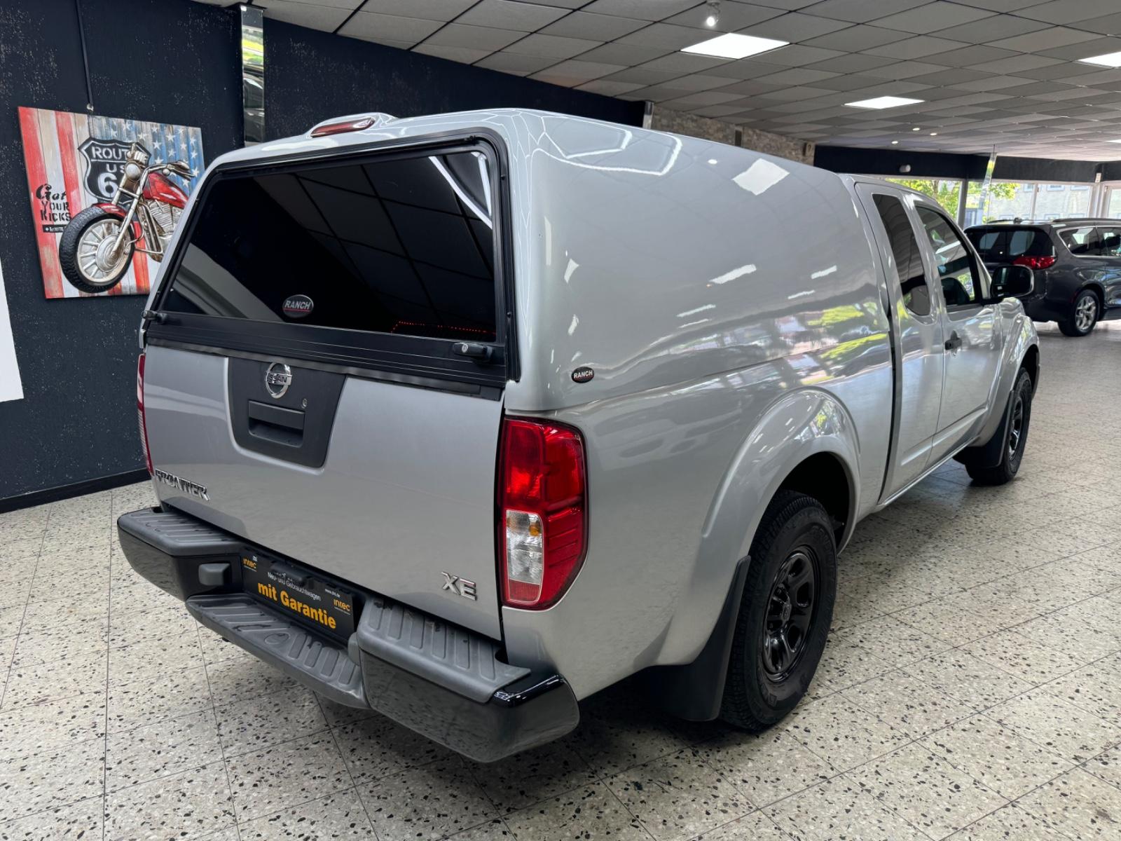 Nissan Frontier 2005 — photo 14
