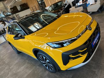 Volkswagen T-Roc *1.HAND*19%*LKHZ*ACC*CARPLAY*MASSAGE*CAM