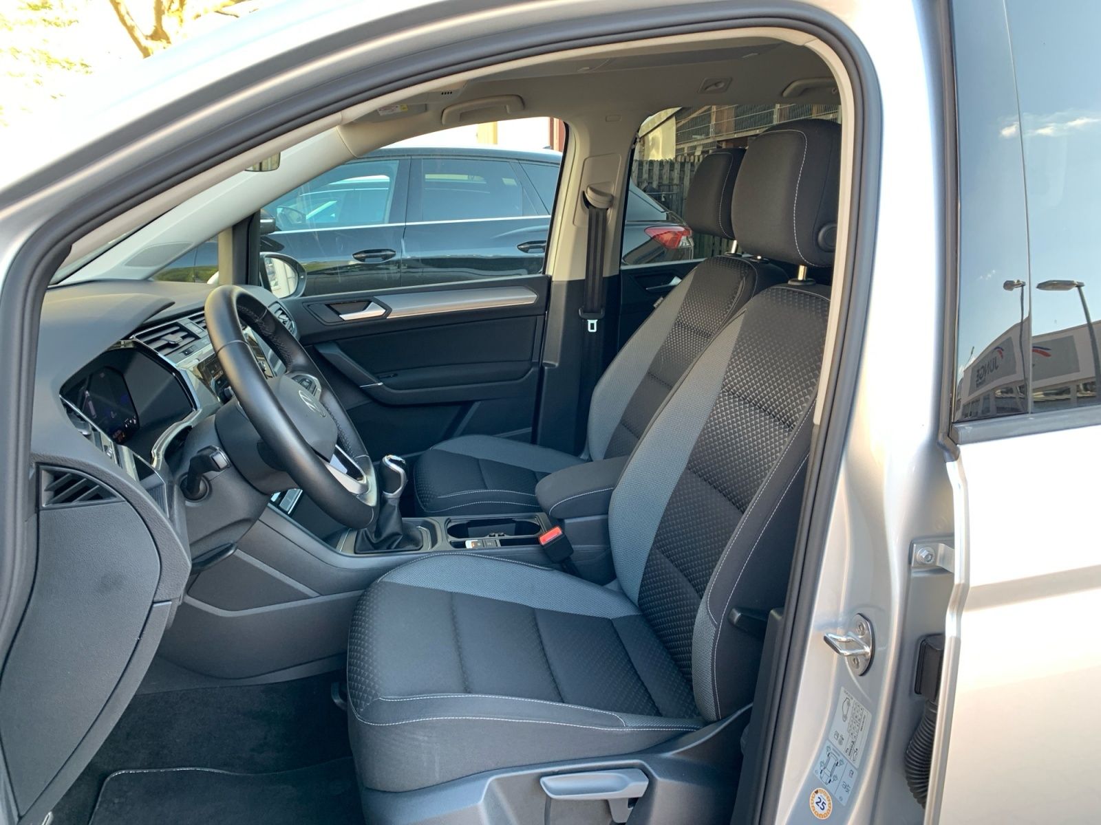 Volkswagen Touran - Bild 14