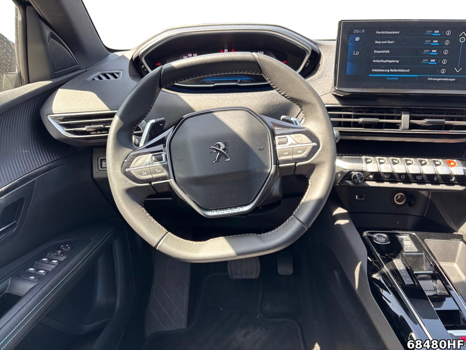Fahrzeugabbildung Peugeot 5008 1.2 Hybrid 136 Allure Pack