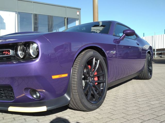 Dodge Challenger R/T V8 PlumCrazy Brembo Klappenauspuf