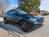 Mercedes-Benz GLC 250 Coupé AMG NIGHT 4MATIC 8Fach - Mercedes-Benz GLC 250: Blau