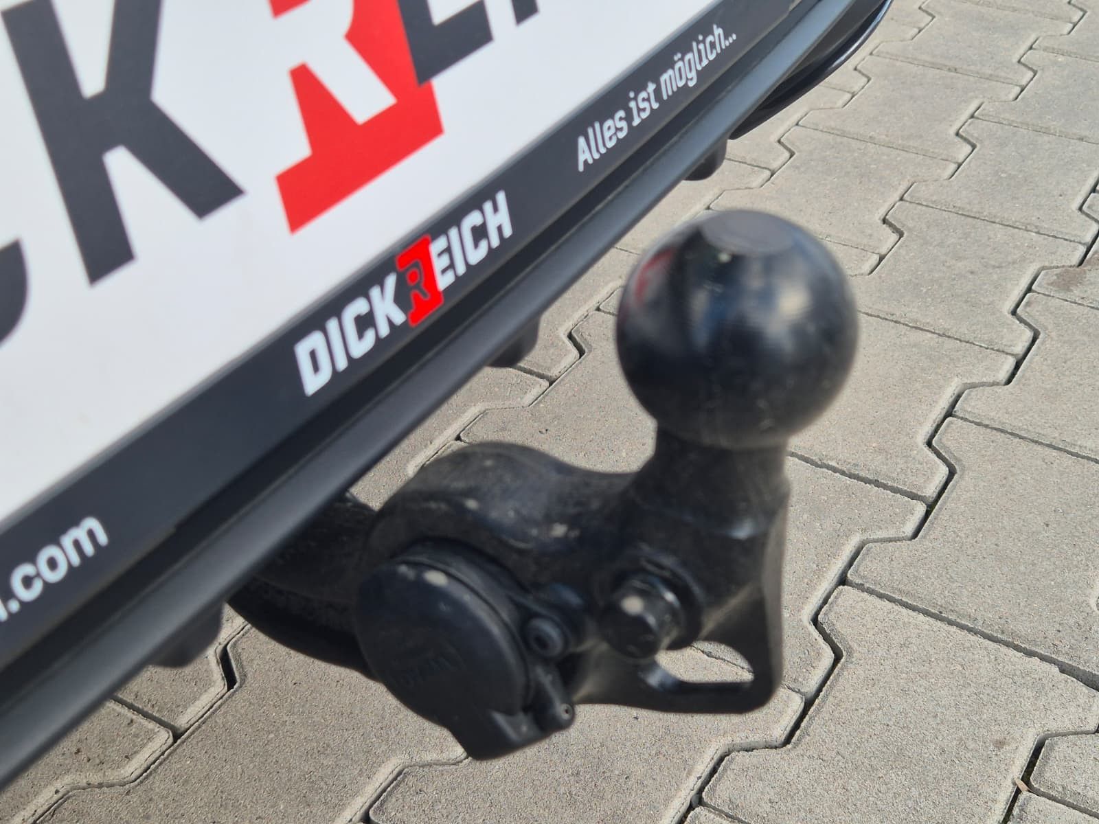Fahrzeugabbildung CUPRA Leon 1.5 eTSI PANO*DCC*MATRIX*DINAMICA*AHK*5JG.