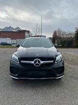 Mercedes-Benz GLE 350d  4 matic Coupe - schwarze Mercedes-Benz 350