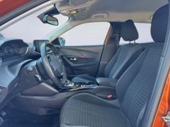 PEUGEOT 2008 -e Active PDC GRA 11kW-Lader Klima LED