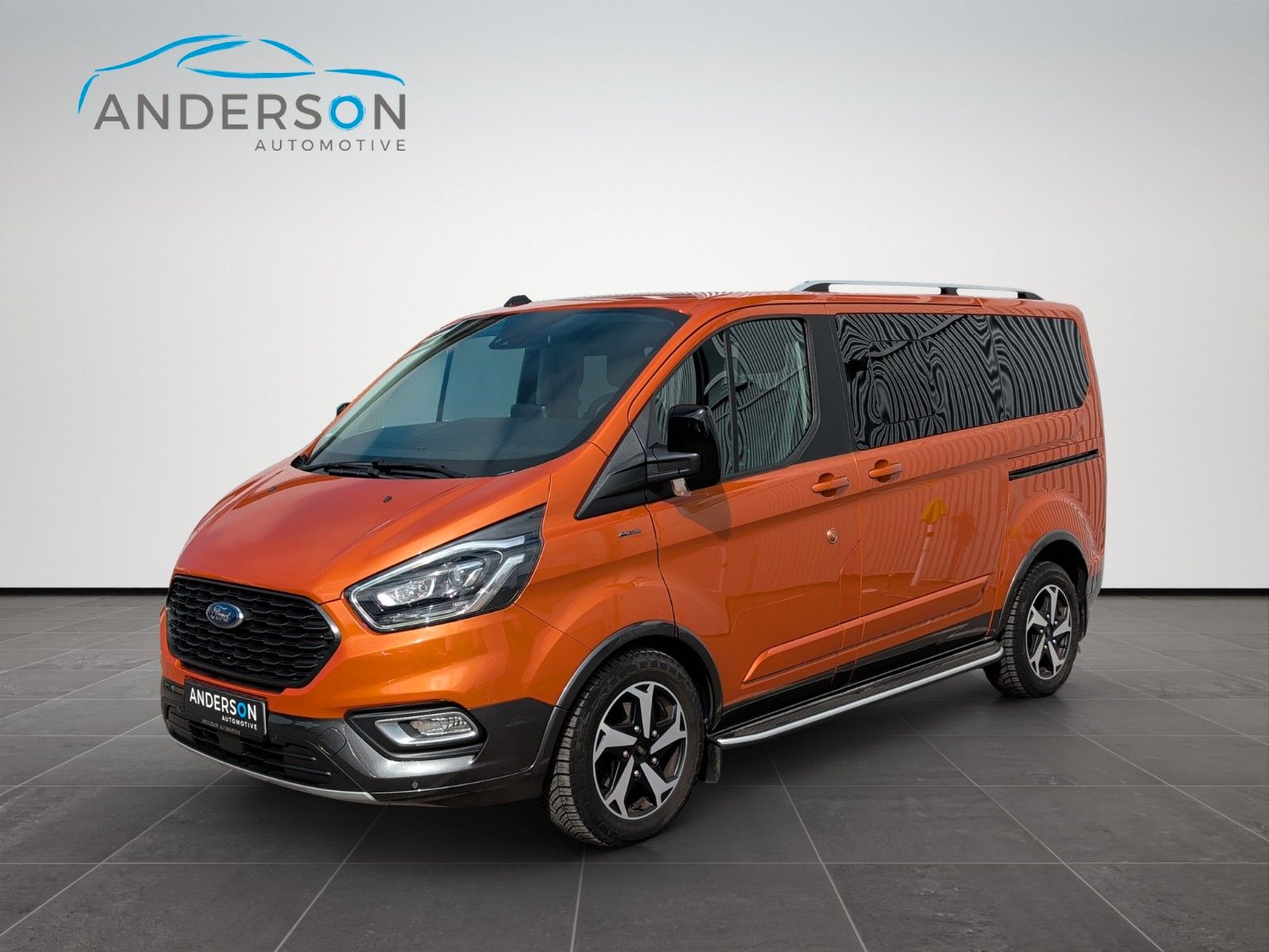 Fahrzeugabbildung Ford TOURNEO CUSTOM 320 L1 ACTIVE STHZ AHK KAM ASSIST