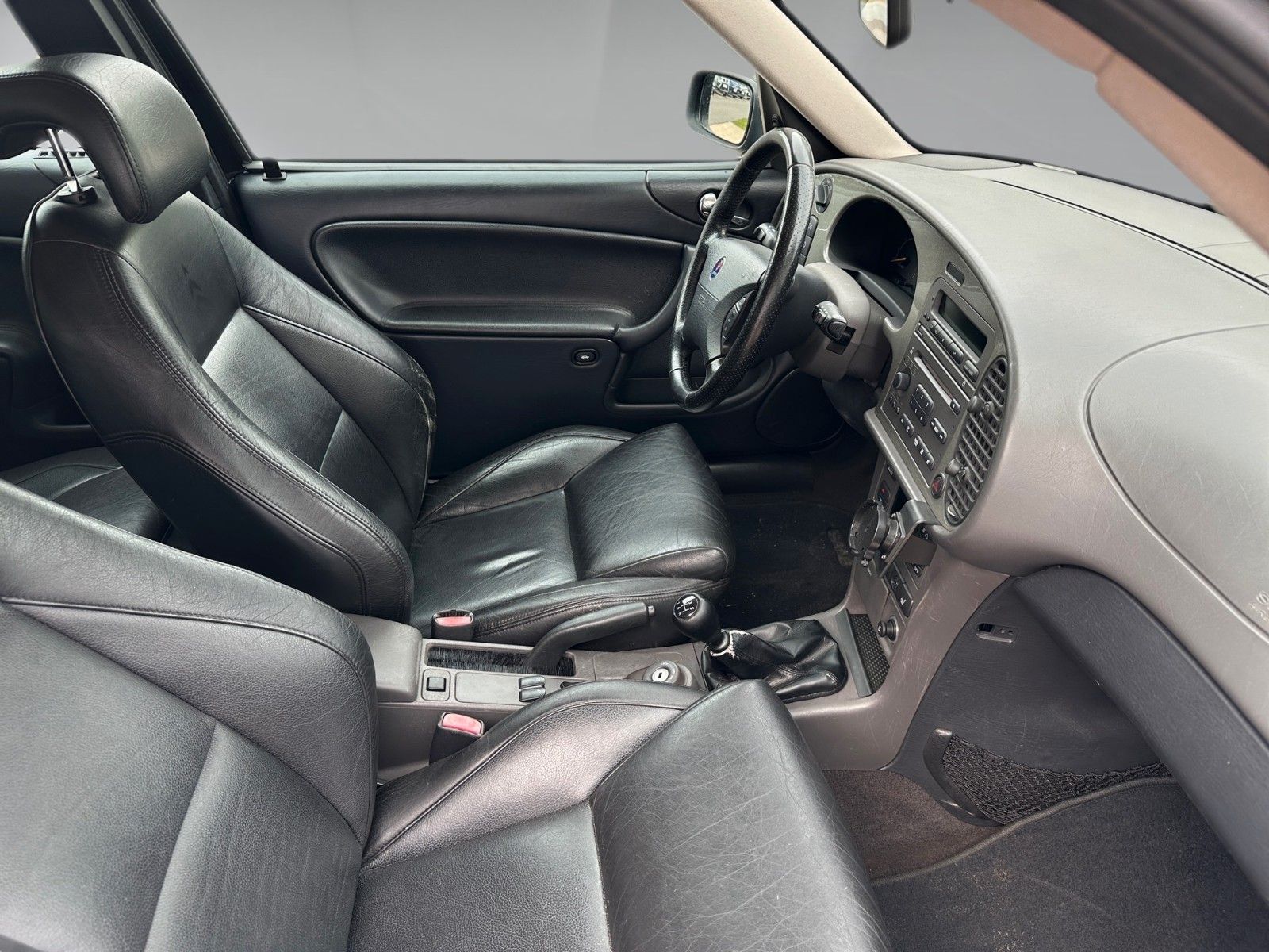 Saab 9-3 Viggen – Bild 4