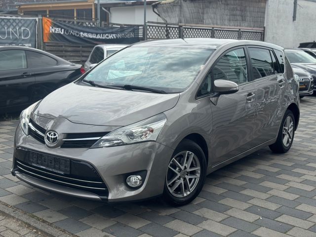 Toyota Verso SkyView Edition  Neu Tüv