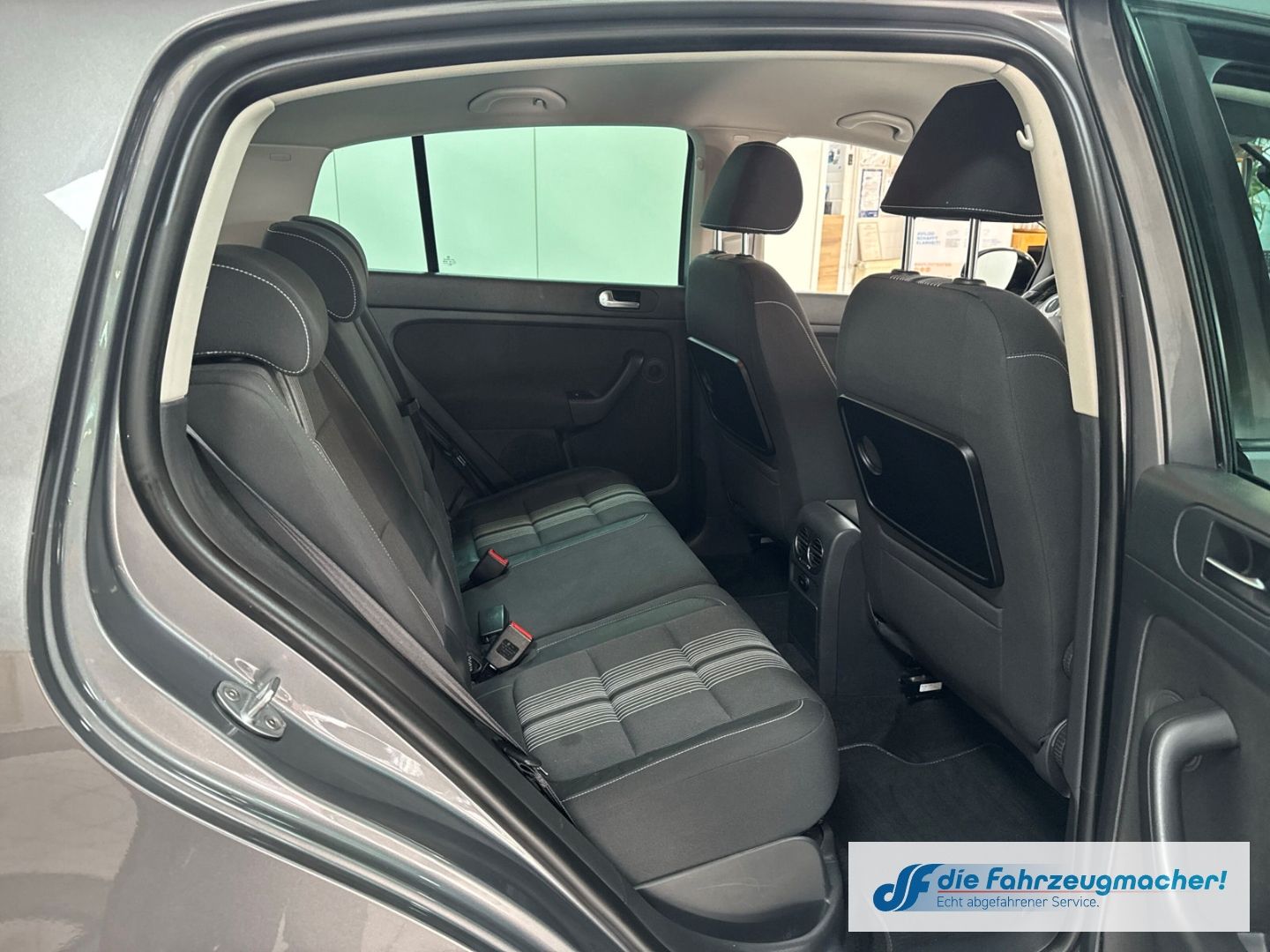 Fahrzeugabbildung Volkswagen Golf Plus VI Match  2-Zonen-Klimaautom*EXPORT