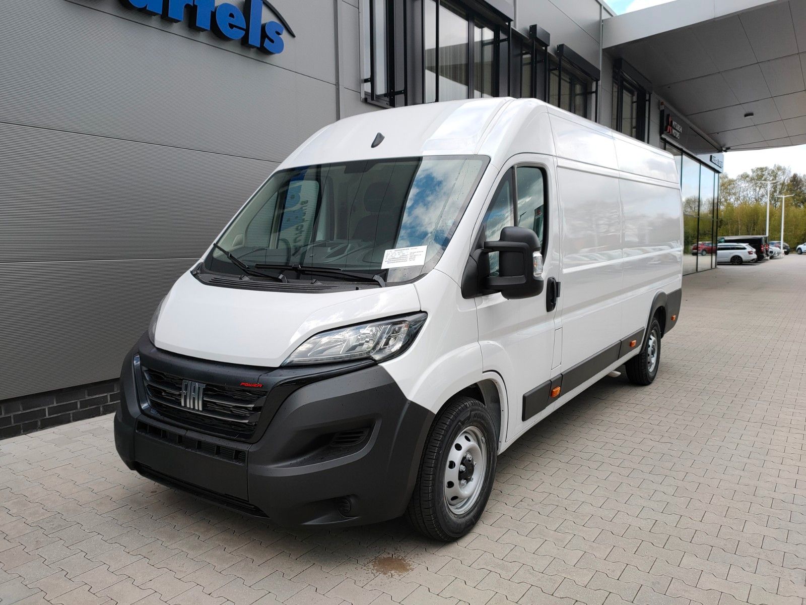 Fahrzeugabbildung Fiat Ducato Maxi Serie 8 L5H2 160 MJT AT,Kamera,AHK,
