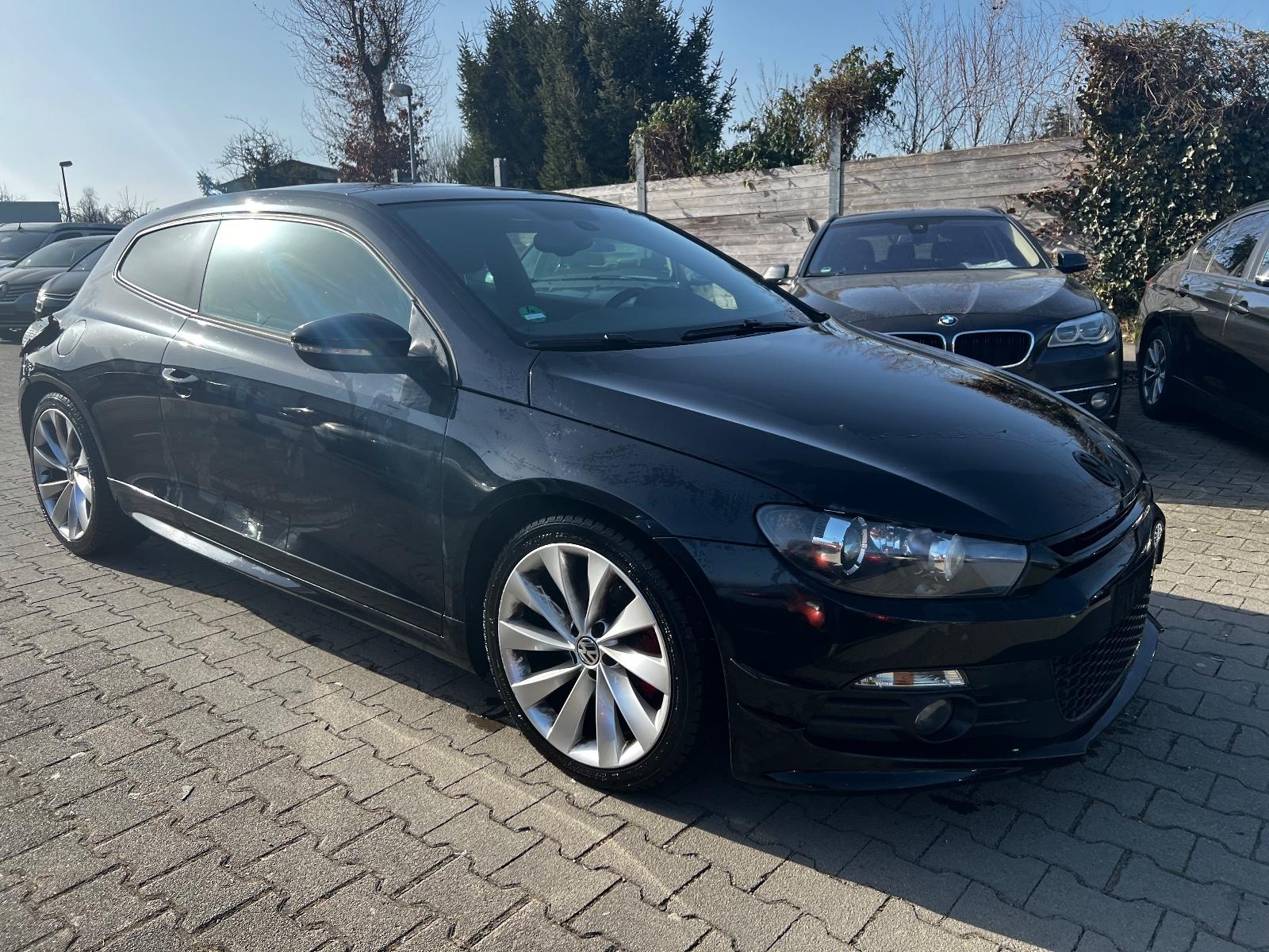 Volkswagen Scirocco 2.0 TSI 155 kW Match Automatik