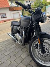 Triumph Bonneville T120 Custom - Offers
