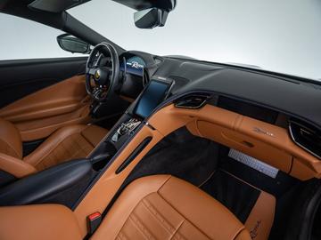 صورة مصغرة 33 لـ 2022 Ferrari ROMA