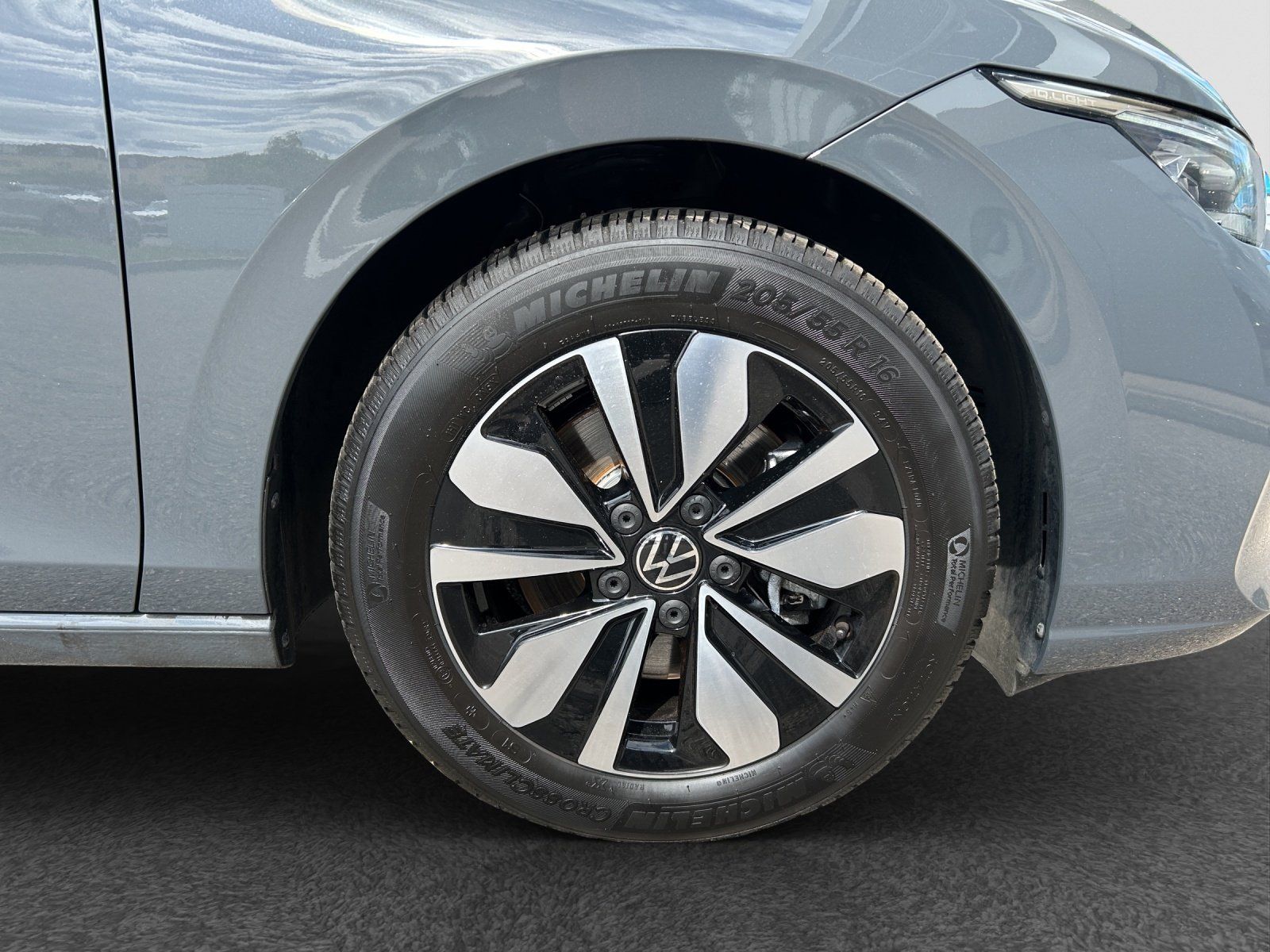 Volkswagen Golf - Bild 12