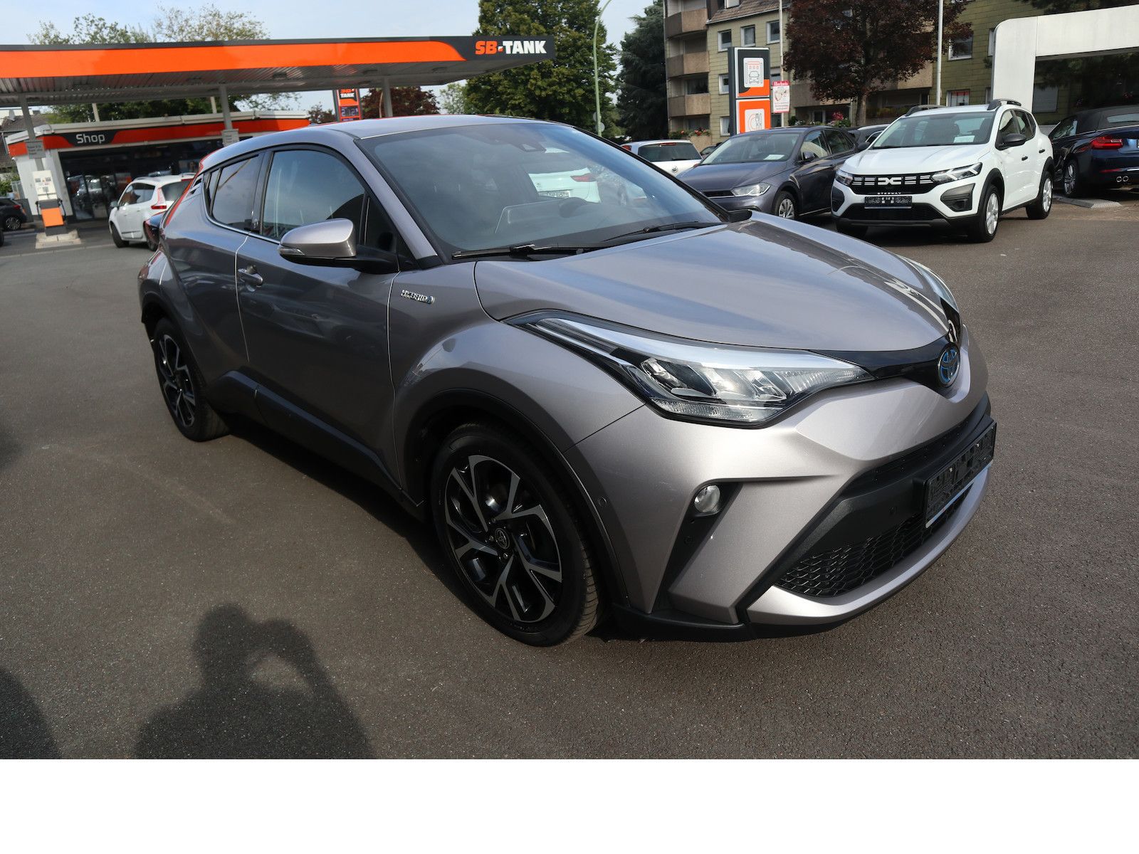 Fahrzeugabbildung Toyota C-HR Hybrid Team D Totwink/SHZ/Scheckheftgepfleg