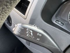 Fahrzeugabbildung Volkswagen T5 Caravelle Comfortline Tempom. Navi Ahk Klima