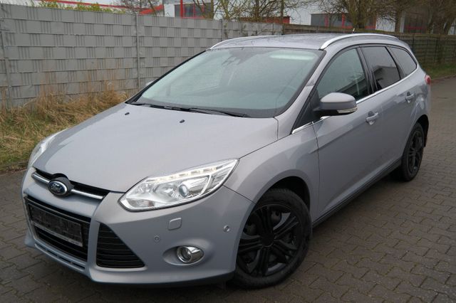 Ford Focus Turnier Titanium / Tüv 06.2025