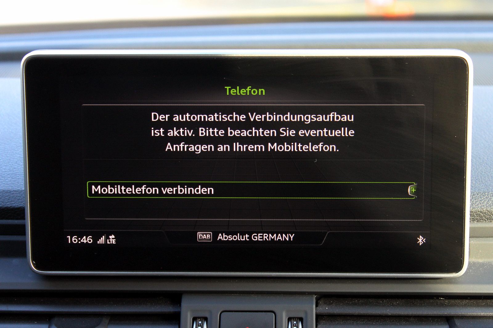 Fahrzeugabbildung Audi Q5 55 TFSI e Quattro S-Line LED SHZ KAM ACC BT