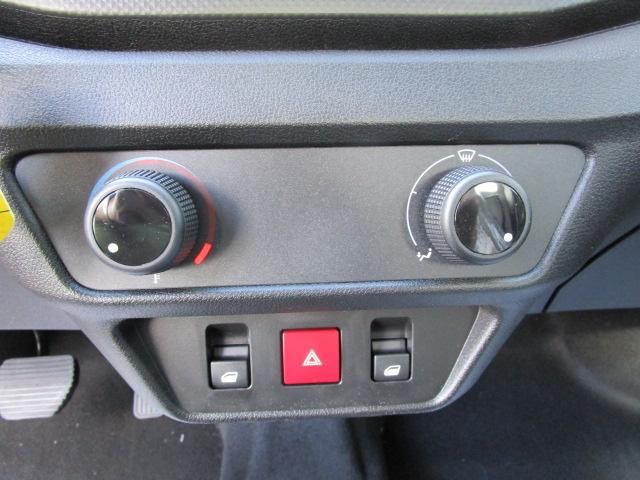 Fahrzeugbild 12