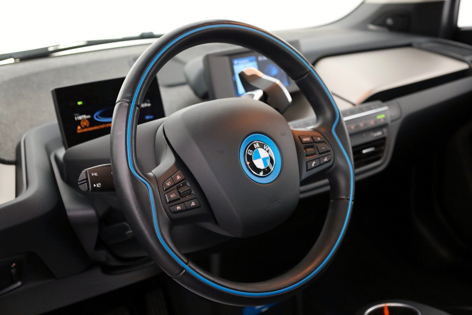 Fahrzeugabbildung BMW i3 s,135kW Business+Comfort,SD,Kamera,ACC,H&K,WR