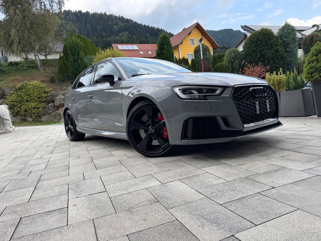 Audi RS3